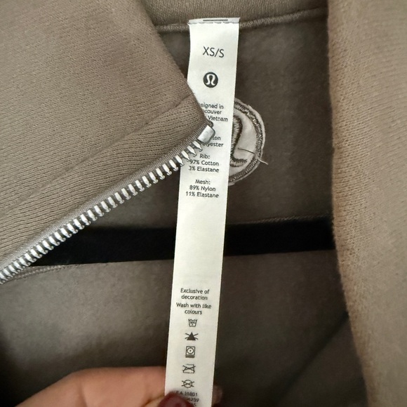 Lululemon scuba funnel neck half zip - Picture 5 of 5